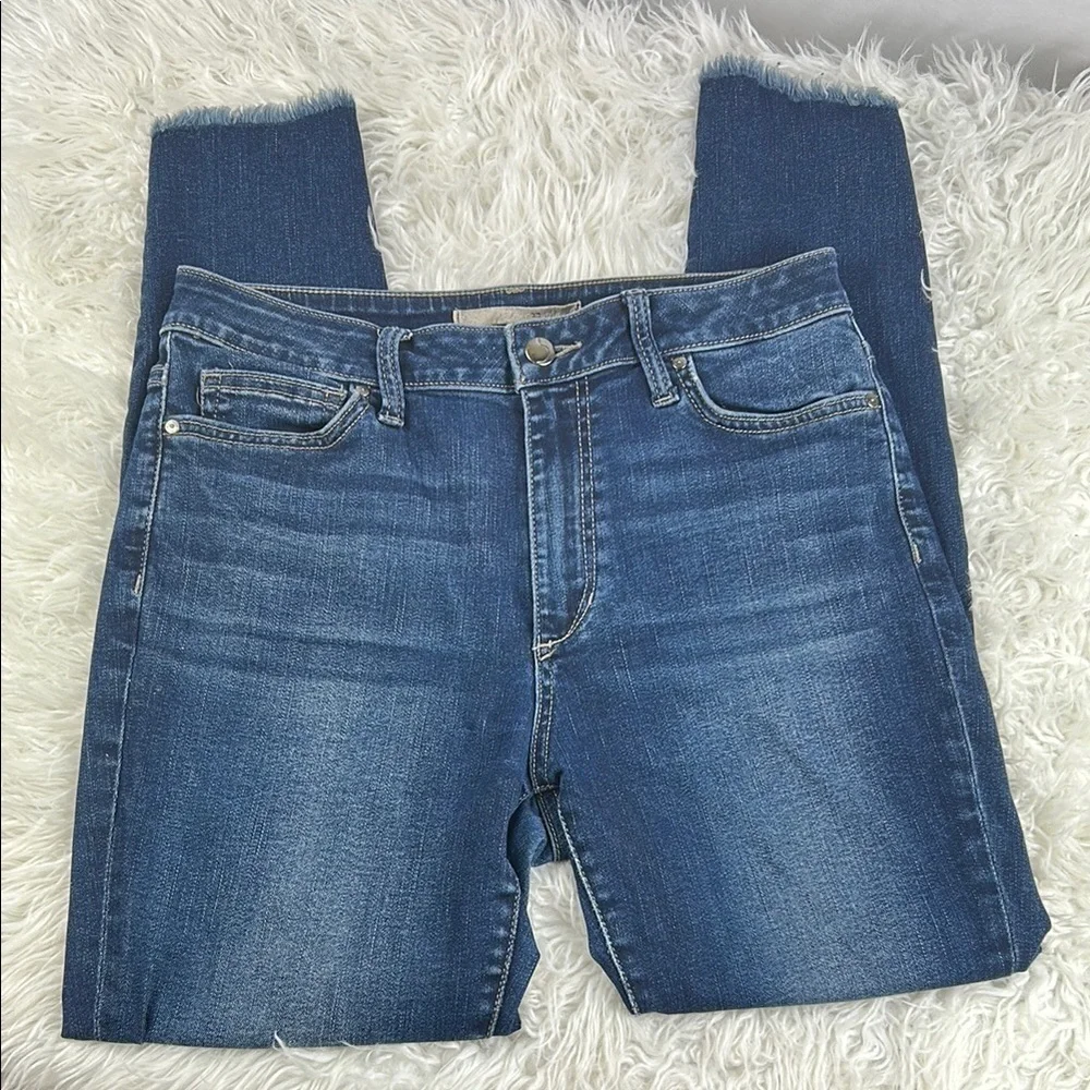 Joe’s Jeans Skinny Jeans with Shark Bite Hem - Picture 2 of 6